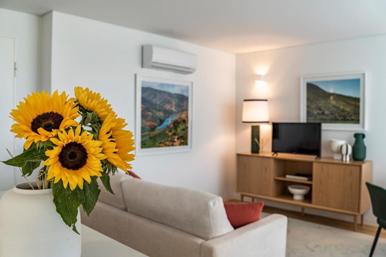 Апартаменты Bonfim Living - Great Location, Al Fresco Dining And Free Private Parking Порту Экстерьер фото